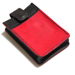 ≪現品処分セール≫オリジナルボタン付き大容量カードケース黒赤レッドブラック 1枚目の画像