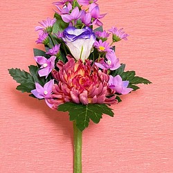 本格的仏花（シンピジューム　パープル）　アーティフィシャルフラワーでコロナ禍だからこその思いを届ける仏花。 1枚目の画像