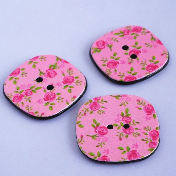 【10個】23mm ローズ柄のボタン　ピンク ☆ 花柄 1枚目の画像