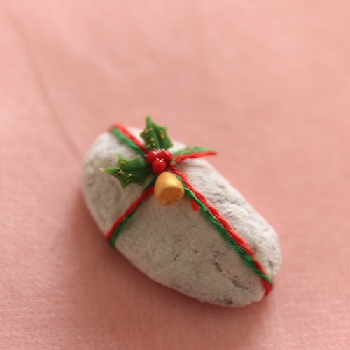 ミニチュア粘土】クリスマスのドイツ伝統的パン菓子！シュトーレン