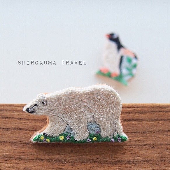 Polar bear【spring is coming】 embroidery brooch 刺繡胸針 第1張的照片