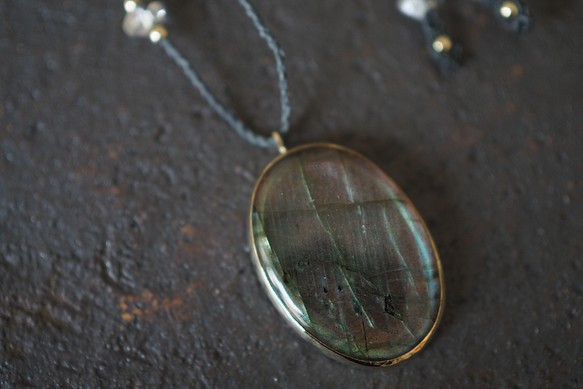 labradorite agate brass necklace (spell) 1枚目の画像