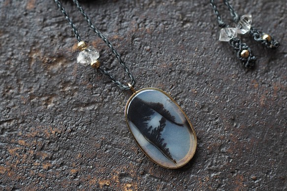 dendritic agate brass necklace (sprout) 1枚目の画像