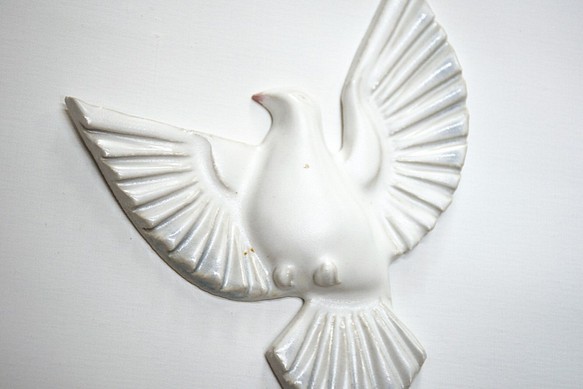 幸せの白い鳩C 1枚目の画像