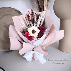 送料無料 立てて飾れる花束～レッド～ 1枚目の画像