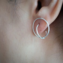 925純銀 小立體圓形銀線框耳環/夾式耳環 個性/中性耳環【日日 hibi jewellery】 第1張的照片