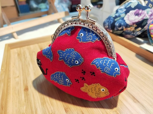 MintSaSa* 鯛魚燒 口金包 淺金色 元寶 零錢包 收納 小魚 大阪 日式 第1張的照片