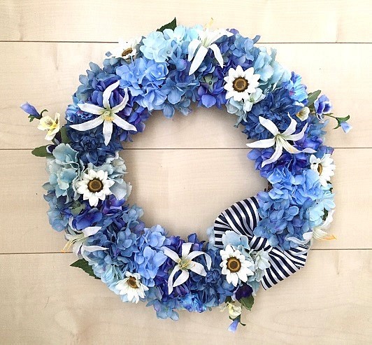 No.wreath-15182/アジサイとデイジーのリース（ブルー）紫陽花 40cm/アーティフィシャルフラワー造花 1枚目の画像