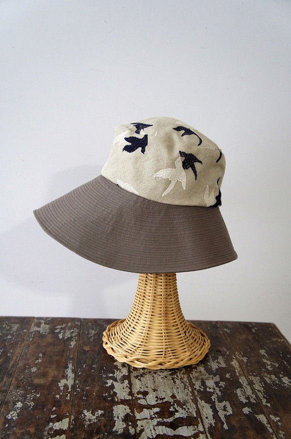 Leisher·帽子[刺繡鳥·海軍米色] C273鳥1265 NavyBeige 第1張的照片
