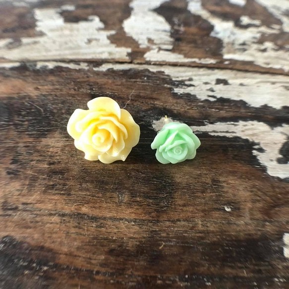 玫瑰耳環[Rose Ivory x薄荷綠] ivoryrose-mintrose耳釘 第1張的照片