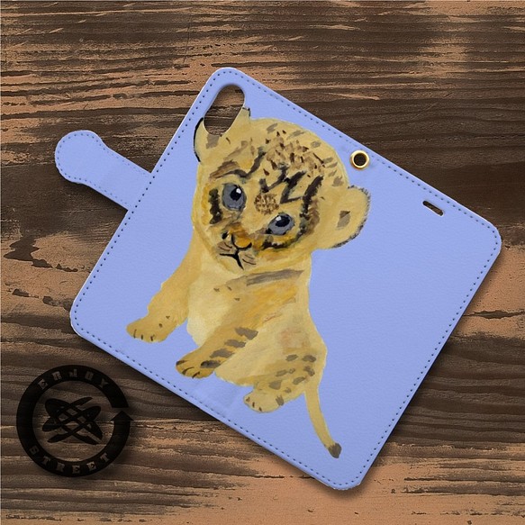 iPhone 手帳型スマホケース　ライオンの赤ちゃん　【送料無料】 1枚目の画像