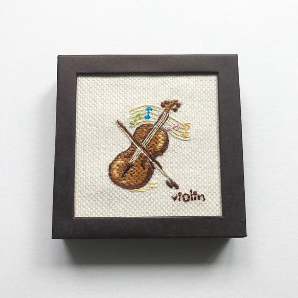 刺繍パネル☆Musical Instruments -violin- 1枚目の画像