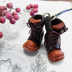 系帶靴兒童項鍊布朗[由香守屋]牛皮皮鞋森林可愛的真兒 第1張的照片