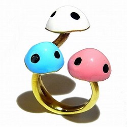 『 キノコ リング (ホワイト×ピンク×ブルー) 』指輪　アクセサリー　茸　オシャレ　カラフル　毒　インポート 1枚目の画像