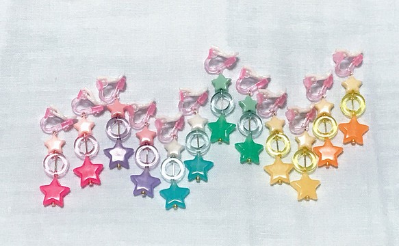 キッズイヤリング 色選択可能☆レインボースター☆虹色☆ゆめかわ☆パステル 58％以上節約 正規逆輸入品