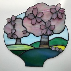 ステンドグラス　アートパネル（扇型スタンド）（Ap-8.桜） 1枚目の画像