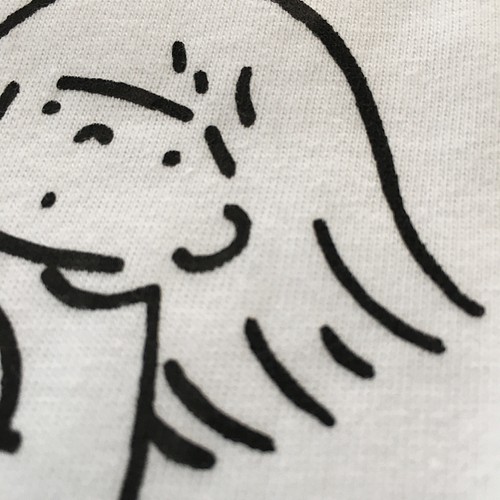 浮かぶ女の子イラストtシャツ Tシャツ カットソー Ciptacikap チプタチカプ 通販 Creema クリーマ ハンドメイド 手作り クラフト作品の販売サイト