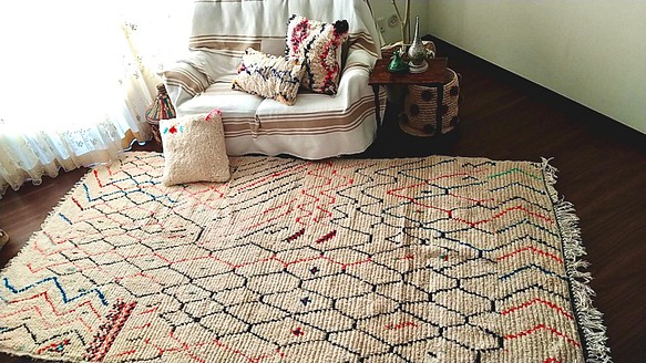 モロッコ ラグ rug アジラル ベニワレン 幾何学模様 1枚目の画像