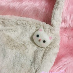 数量限定】ほわほわにゃんこ♡☆羊毛フェルトのにゃんこブローチ