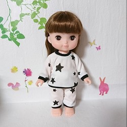 メルちゃん ソランちゃんパジャマ(星柄 黒) 1枚目の画像