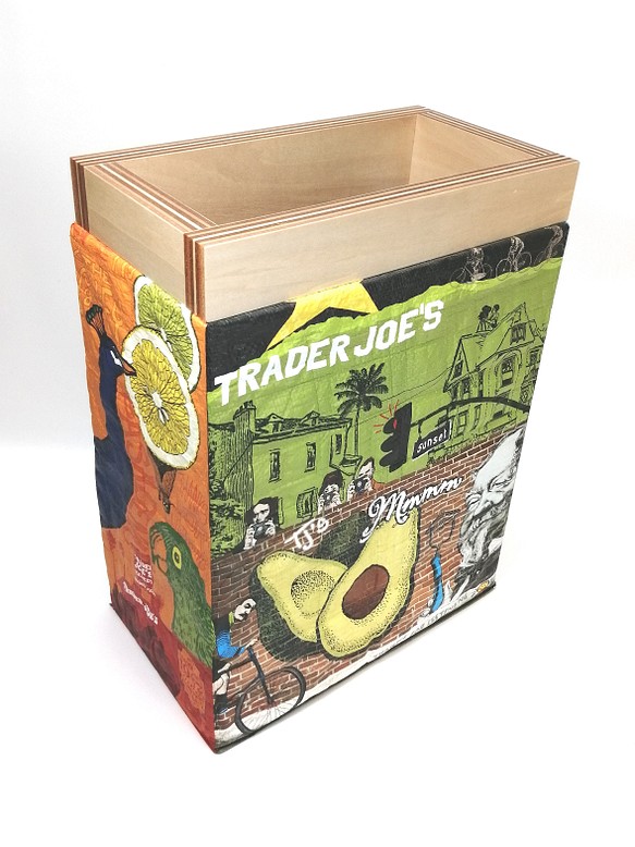トレーダージョーズTrader Joe’sエコバック　おしゃれゴミ箱　ダストボックス 1枚目の画像