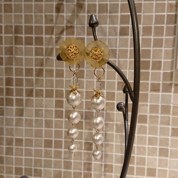 Vintage Bottom Jewelry Flower Cotton pearl 1枚目の画像