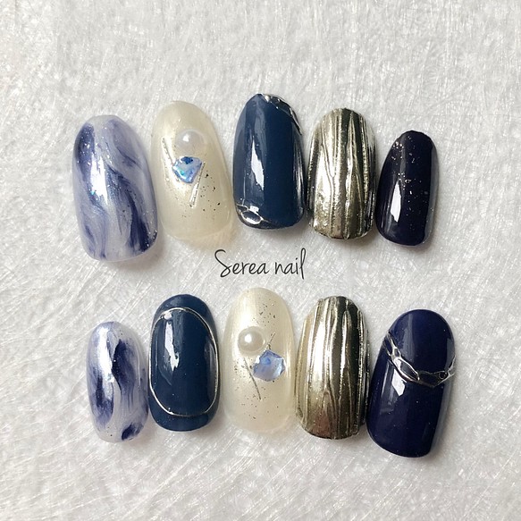 ニュアンスネイルチップ 成人式 ネイビー ネイルチップ ネイルシール Serea Nail 通販 Creema クリーマ ハンドメイド 手作り クラフト作品の販売サイト