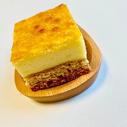ボトムたっぷり濃厚ベイクドチーズケーキ 1枚目の画像
