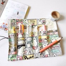 可愛北極熊企鵝筆袋, 短身綁繩布筆袋, 筆盒, 插畫工具袋, 捲軸式鋼筆袋, 繞繩布捲,文具文青 第1張的照片