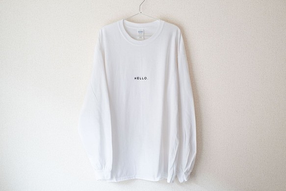 ビッグロングTシャツ「HELLO.」／ホワイト 1枚目の画像