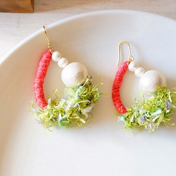 量感的可愛，花式紗線耳環（紅，綠）耳環多變 第1張的照片