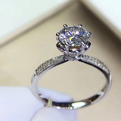 オーダーメイド 鑑別書付き リング k18 ゴールド 1ct モアサナイト 高品質-