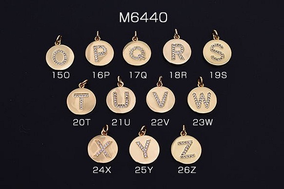 M6440-2-22V 3個 メタルチャーム アルファベット 石付き プレート 丸型 15mm ゴールド  3X【1ヶ】 1枚目の画像