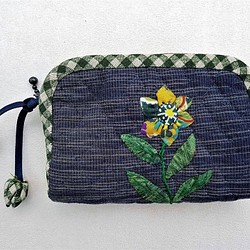 [槑的手作包]日本の小さなヒナギク〜クラッチバッグ、パッチワークバッグ、小銭入れ 1枚目の画像
