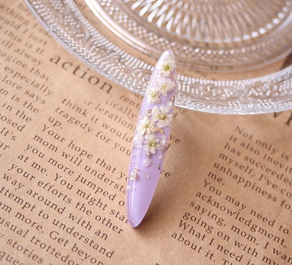 【SALE】白のかすみ草 紫ボタニカルヘアクリップ　バイオレット ドライフラワー 1枚目の画像
