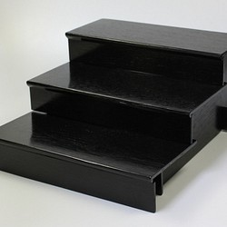 組立式雛壇 3段（黒色）※試作処分品 1枚目の画像