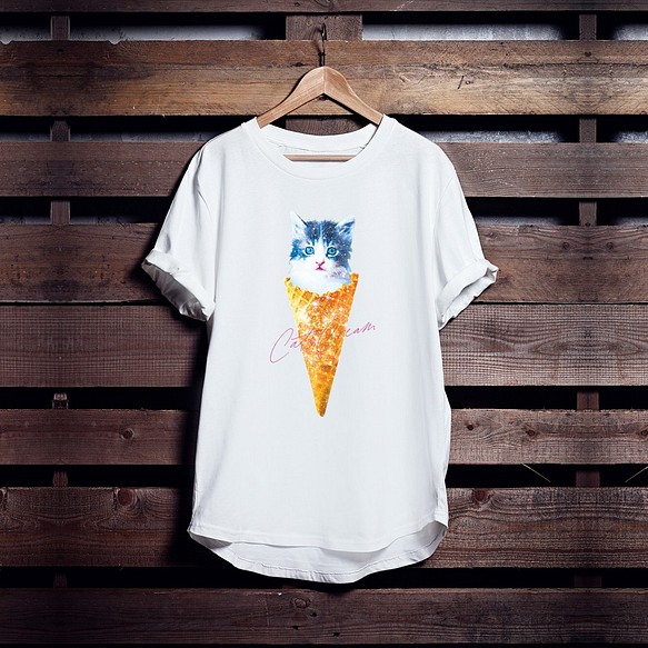 ねこアイスクリームTシャツ「CatsCream」 1枚目の画像