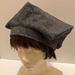 圧縮ウールのおしゃれベレー帽（ダークグレー） 1枚目の画像
