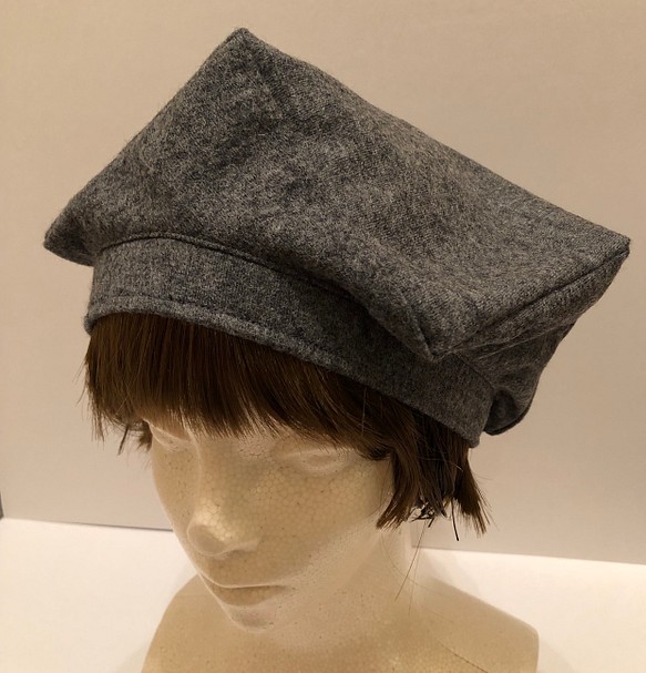 圧縮ウールのおしゃれベレー帽（ダークグレー） 1枚目の画像