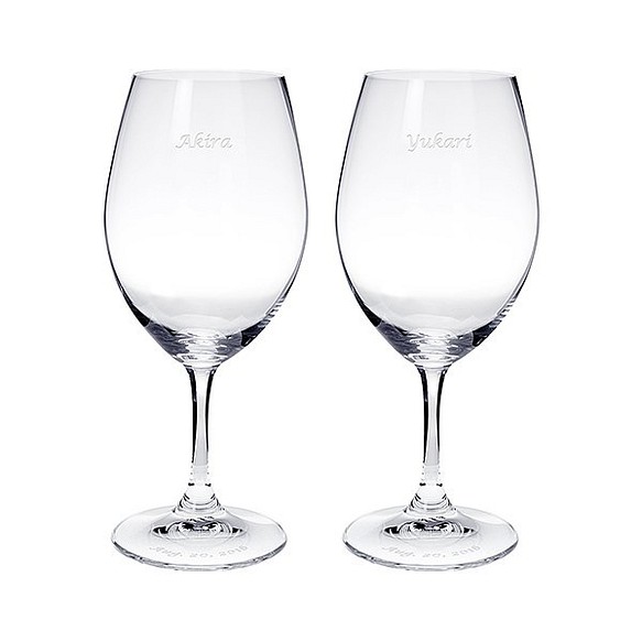 【名入れ】たまにワインで乾杯するカップルへのプレゼントにおすすめ リーデル オヴァチュア レッドワインペア 1枚目の画像
