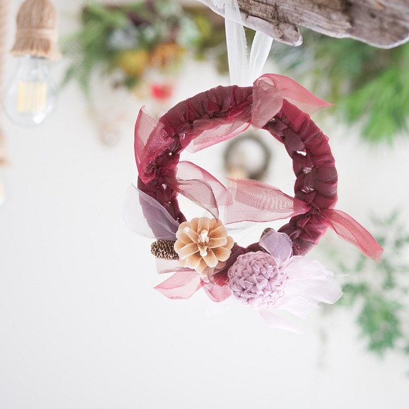 盛開的水果花環，為冬天增添色彩｜禮物 第1張的照片