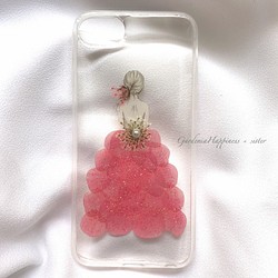 【送料無料♡】鮮やかピンクの花びらドレス スマホケース iPhoneケース 1枚目の画像