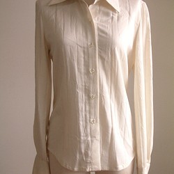 基本款長袖襯衫-米白 第1張的照片