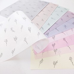 花束 模様 薄紙 デザインペーパー A4サイズ 20枚入り かわいい 包装紙 ラッピングペーパー ギフト くすみカラー 1枚目の画像
