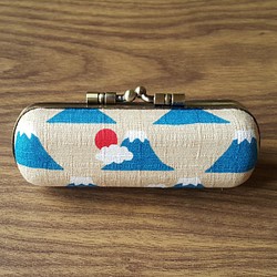 限量款 奶茶色 富士山 ∣ 日本布∣ 口金印章盒 第1張的照片