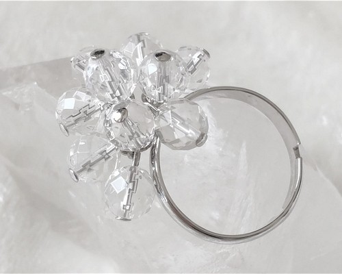 【水晶】フラワースウィング リング Bシルバー フリーサイズ 指輪