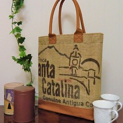 コーヒー 麻袋バッグ　Ｌ　トートバッグ　キャメル色帆布　ガテマラ　豆袋をリメイクした麻バッグ 1枚目の画像