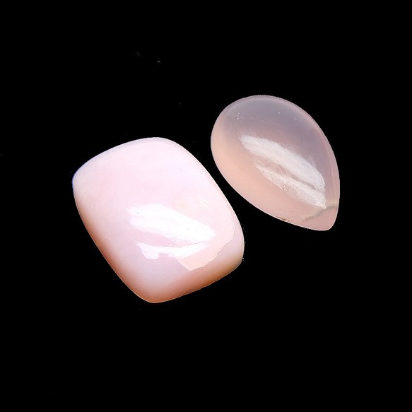 オパール ＆ ローズクォーツ(2ピース)／Pink Opal ＆ Rose Quartz 1枚目の画像