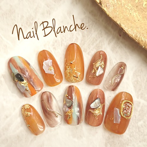 べっ甲キャメルネイル 成人式 うるつや 冬ネイル オレンジ ネイルチップ ネイルシール 最短翌日発送 Nail Blanche 通販 Creema クリーマ ハンドメイド 手作り クラフト作品の販売サイト