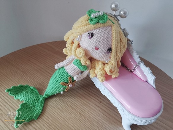 編みぐるみ 上品感人魚姫様がま口に、 手ぬぐいバッグ☆ハンドメイド